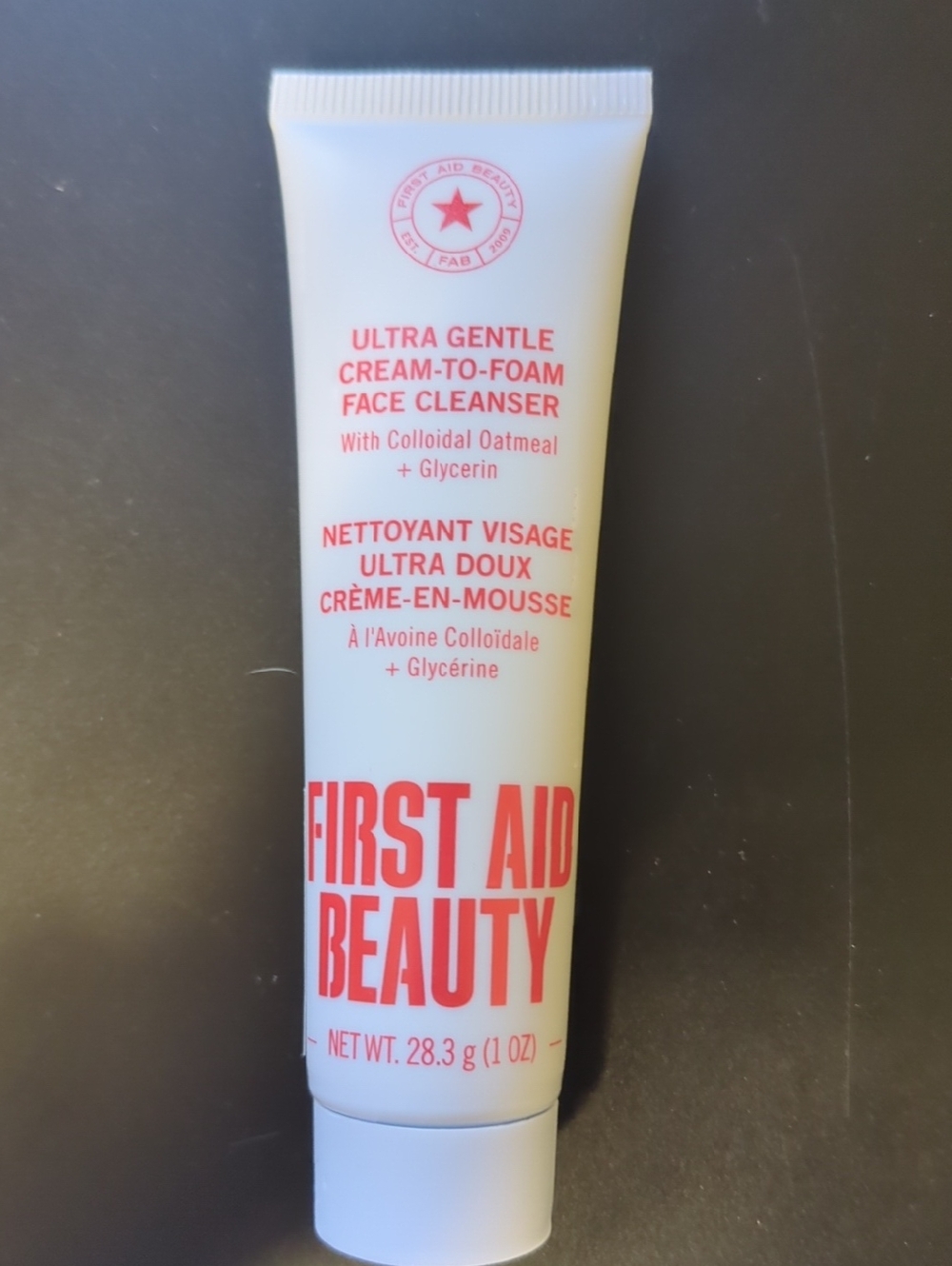 First Aid Beauty White Tube Ultra Gentle Cream-to-Foam Cleanser MINI